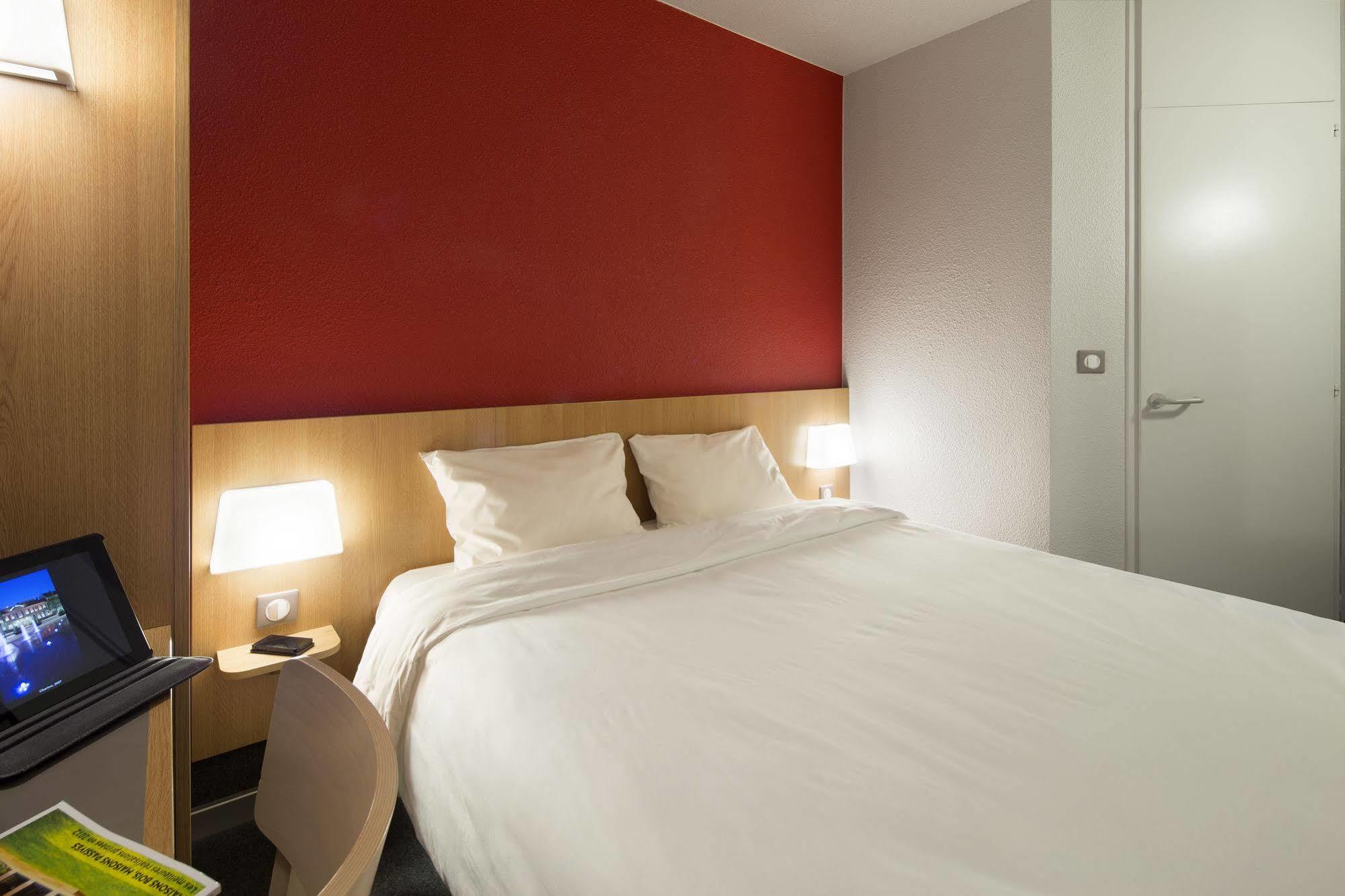 B&B Hotel Strasbourg Nord Artisans Vendenheim Εξωτερικό φωτογραφία