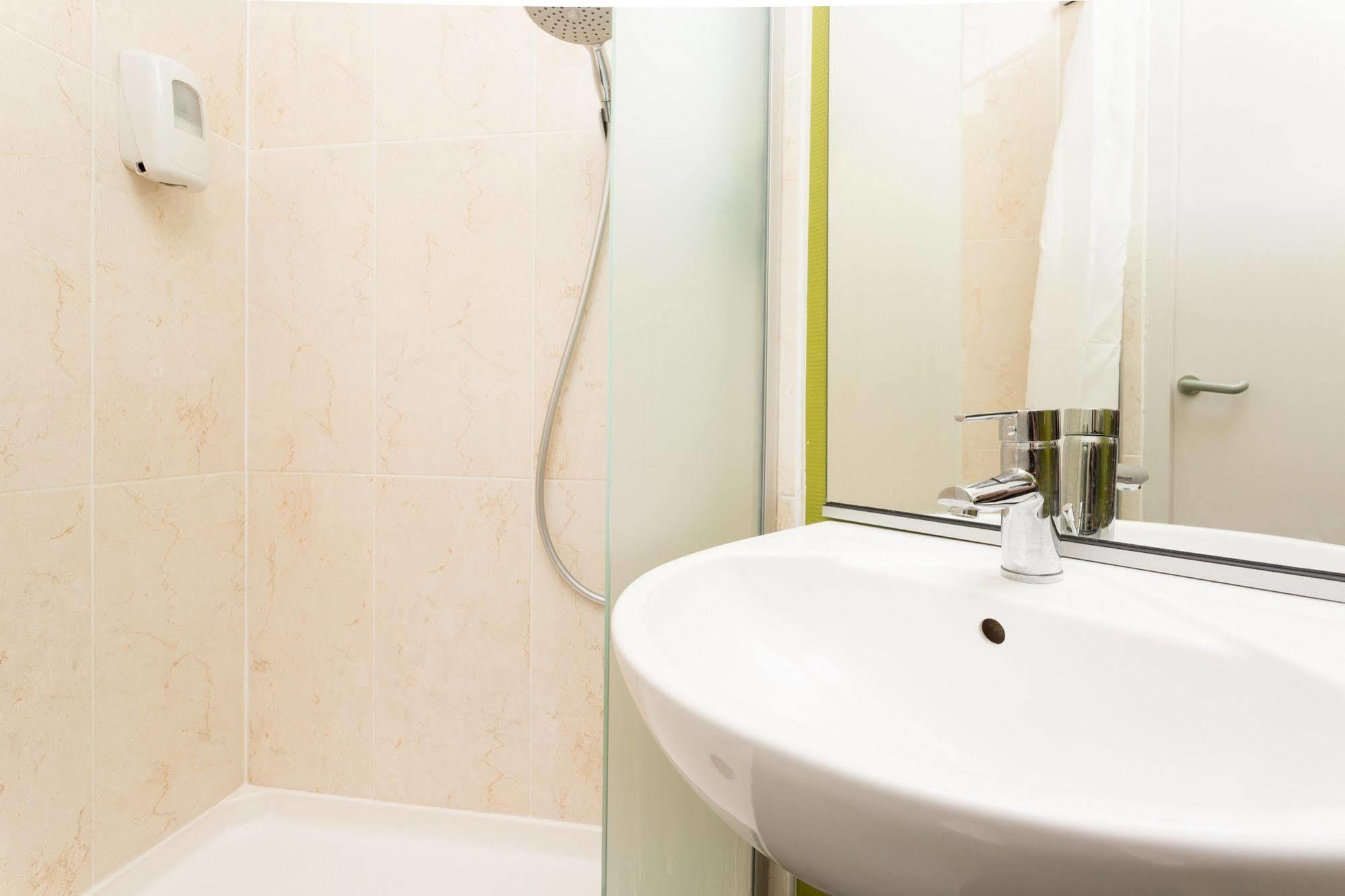 B&B Hotel Strasbourg Nord Artisans Vendenheim Εξωτερικό φωτογραφία