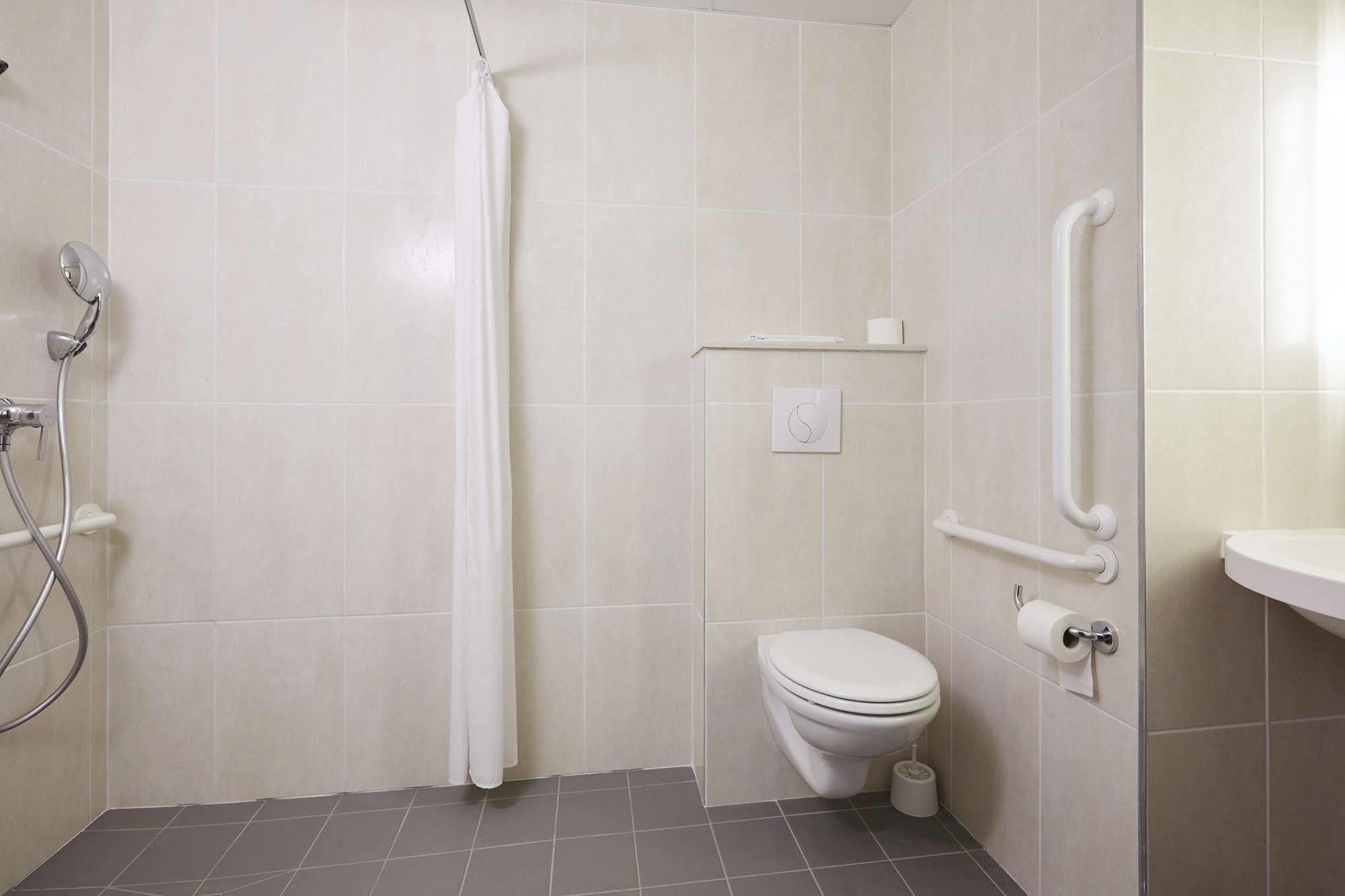 B&B Hotel Strasbourg Nord Artisans Vendenheim Εξωτερικό φωτογραφία